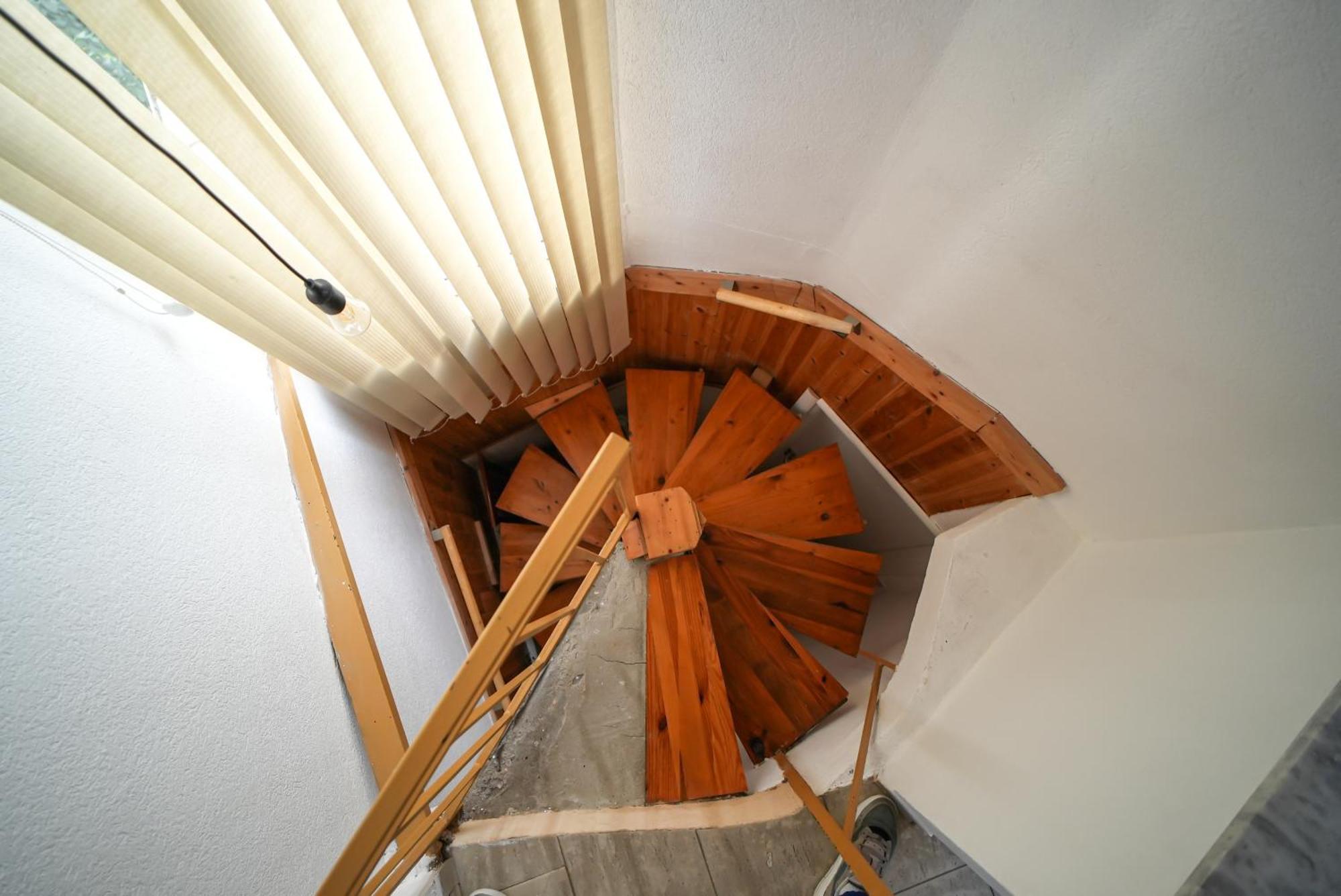 Ferienwohnung Grandpa House-Attic App 4 Tirana Exterior foto